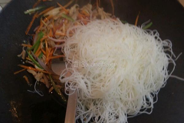 蚝油鸡丝炒米粉的做法图解9