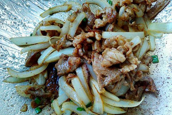 洋葱炒羊肉的做法图解13