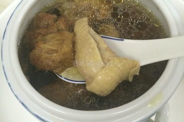 猴头菇炖鸡的做法图解12