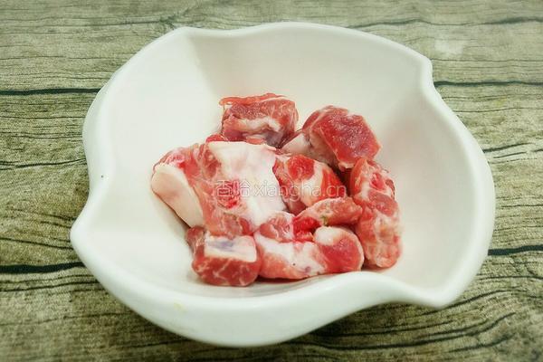 玉米排骨粥的做法图解1