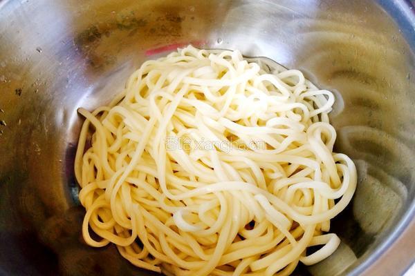 京味凉面的做法图解3