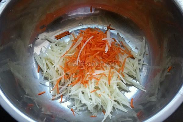 土豆鸡蛋饼的做法图解3