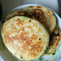 韭菜鸡蛋饼的做法[图]