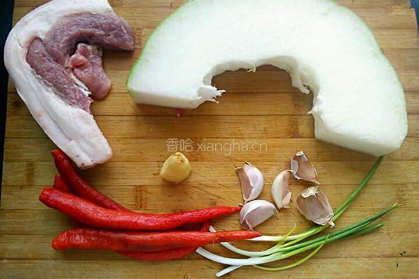 冬瓜烧肉的做法图解1