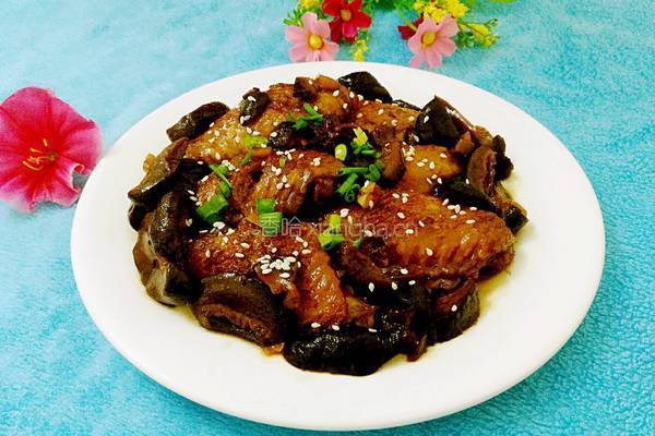 香菇烧鸡翅的做法图解17