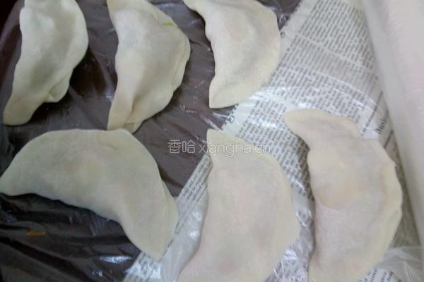 白菜馅饺子的做法图解7