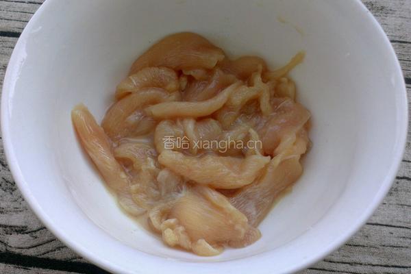 糖醋鸡片的做法图解3