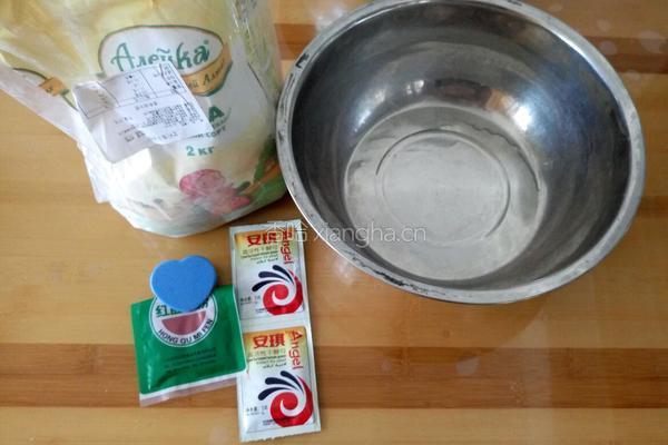 花样花卷的做法图解1