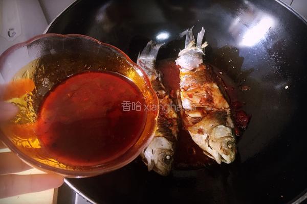 麻辣鲫鱼的做法图解10