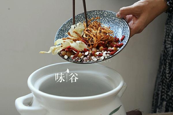 虫草花鸡汤的做法图解7