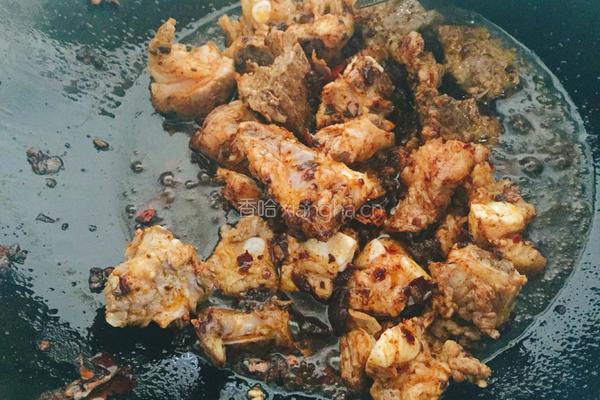 土豆烧排骨的做法图解6