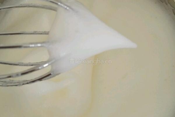 酸奶蒸蛋糕的做法图解4