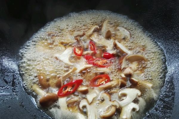 红烧鲜香菇的做法图解5