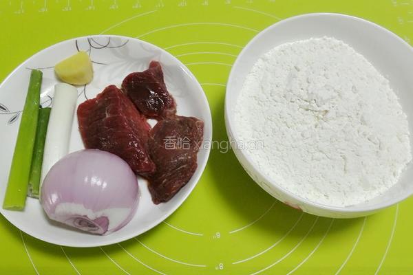 肉饼的做法图解1