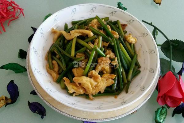 蒜苔炒鸡蛋的做法图解7