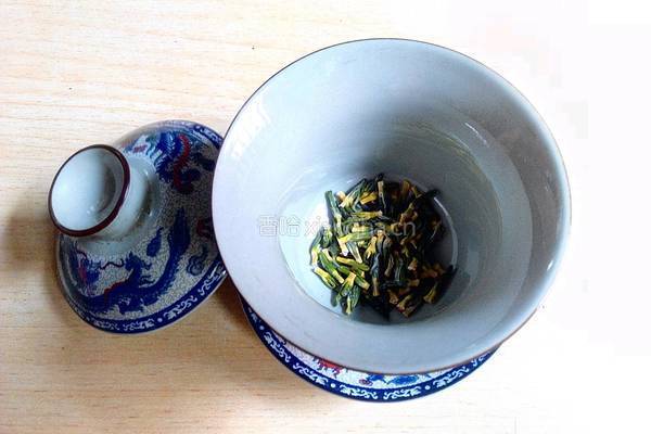 莲子心茶的做法图解2