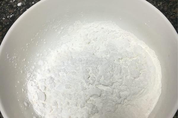 栗子奶黄馅冰皮月饼的做法图解2