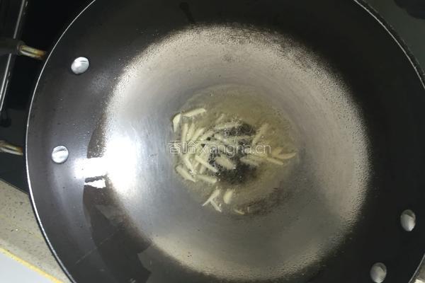 辣椒炒肉丝的做法图解5