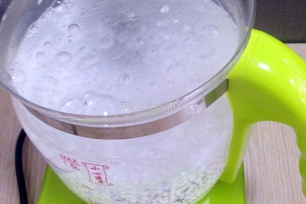 银耳西米露的做法图解4