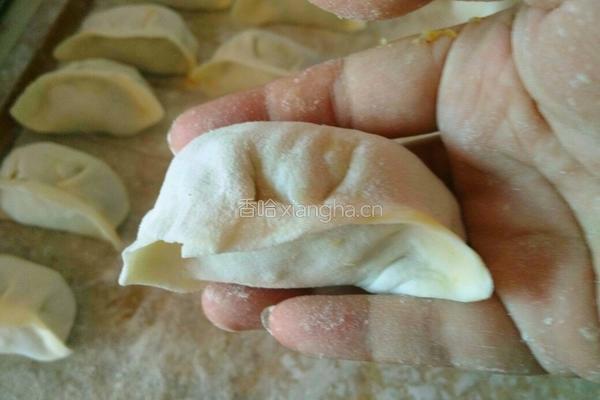 白菜木耳饺子的做法图解9