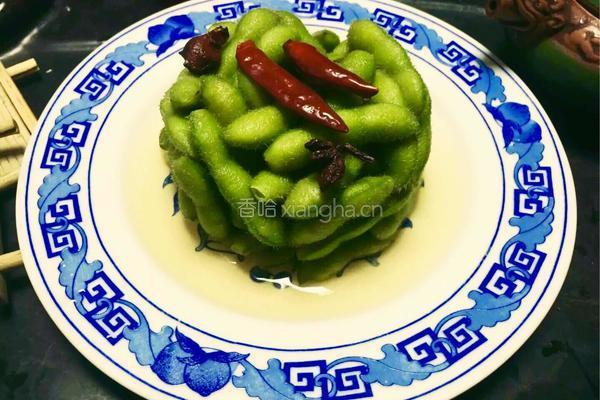 香糟毛豆的做法图解1