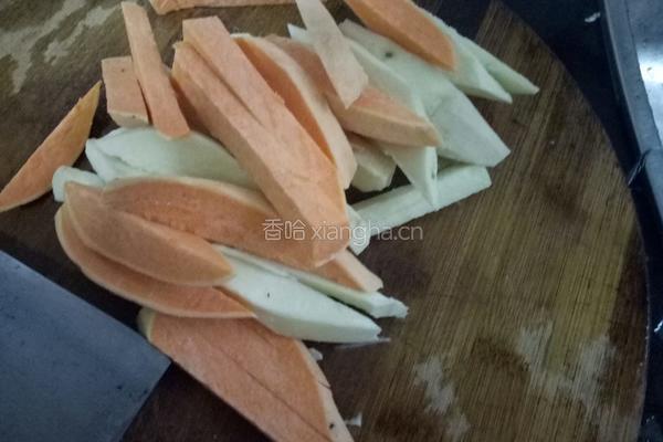 炸红薯条的做法图解3