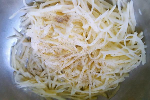 土豆丝饼的做法图解2