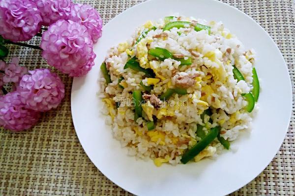 青椒肉丝炒饭的做法图解7
