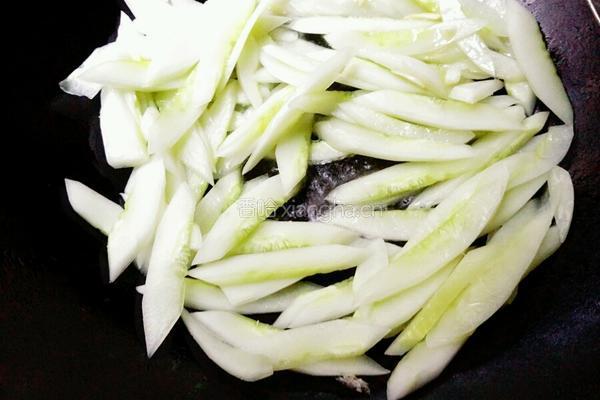 炒黄瓜的做法图解6