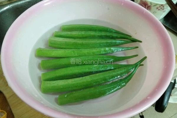 秋葵炒鸡蛋的做法图解3