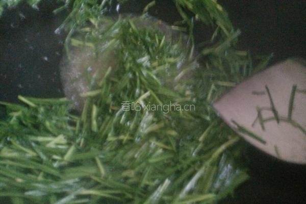 炒韭菜的做法图解4