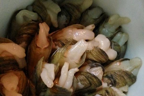 瘦肉丝炖老蛏的做法图解5