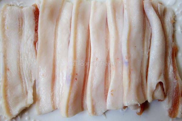 大白菜炖干豆腐的做法图解1