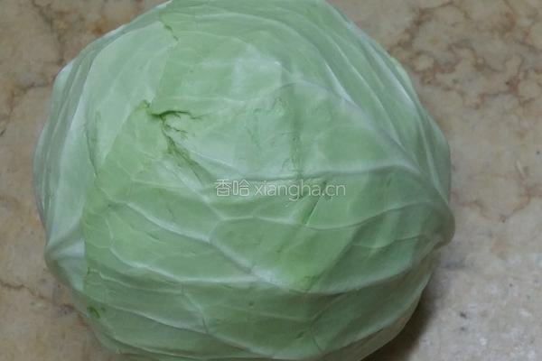 炒圆白菜的做法图解1