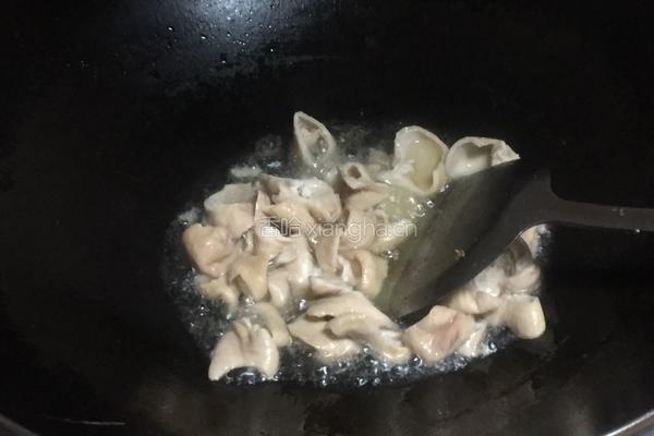 麻辣肥肠的做法图解5