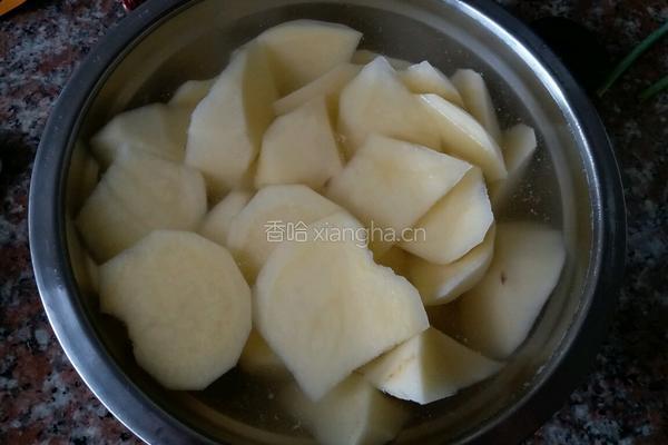 红烧土豆牛腩的做法图解5