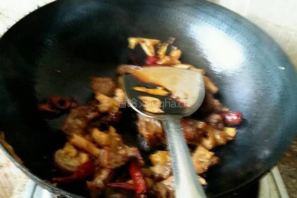 红烧土豆牛腩的做法图解9
