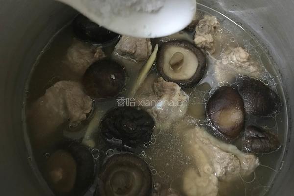 排骨香菇汤的做法图解8