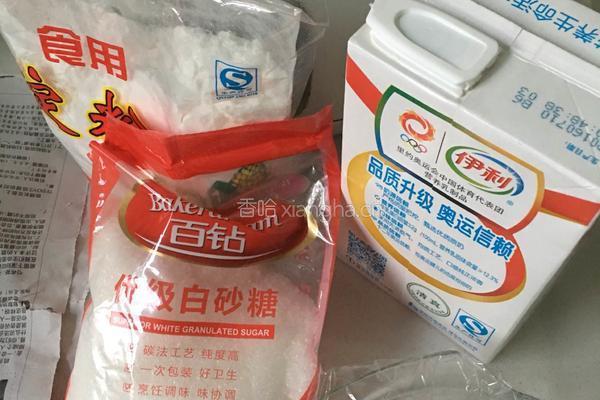 脆皮炸鲜奶的做法图解1