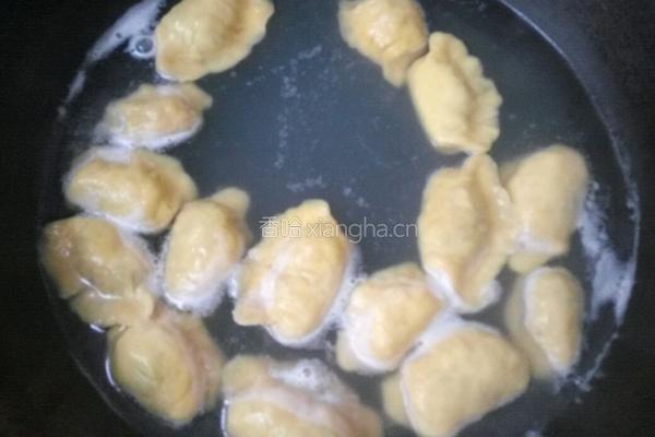 黄金南瓜饺子的做法图解12