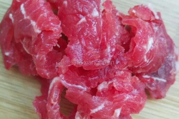 牛肉拌面的做法图解1