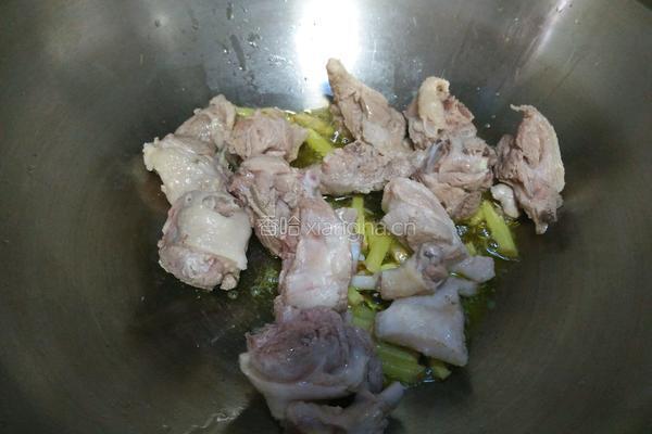 焖鸭肉的做法图解5