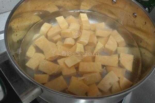 牛奶番薯糖水的做法图解3