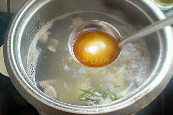 排骨土豆汤的做法图解6