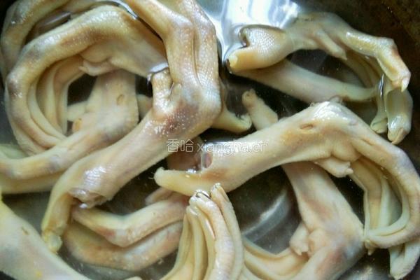 泡椒鸭爪的做法图解5