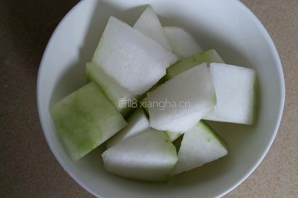 香菇冬瓜排骨汤的做法图解4
