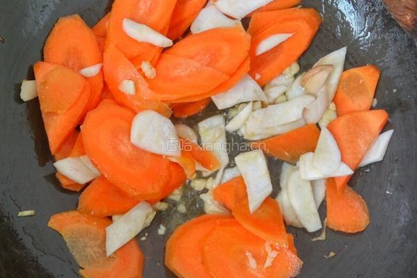 蚝香胡萝卜鲜菇片的做法图解4
