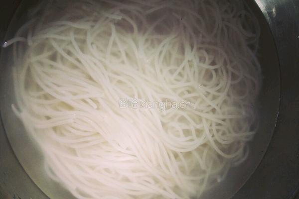 咖喱海陆粉干的做法图解2