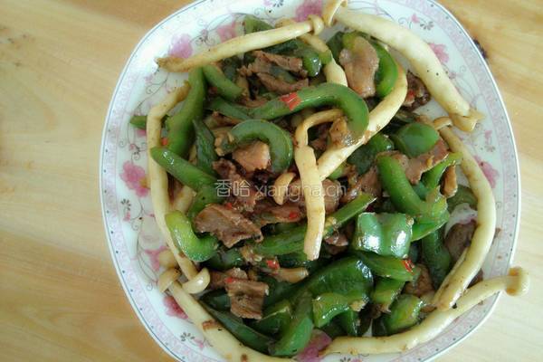 青椒蘑菇炒肉的做法图解8