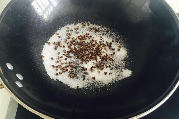 咸水鸭的做法图解2